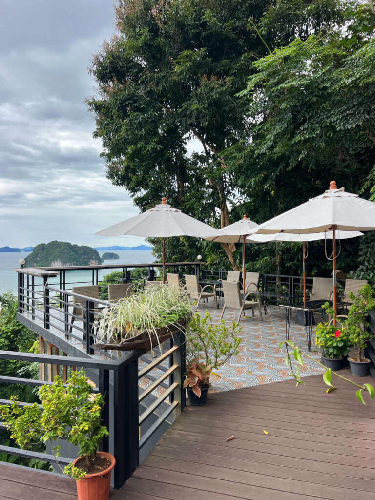 The Dome Cafe - krabi authentique